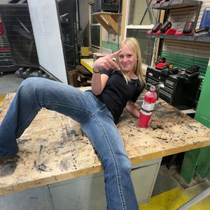 Meet your Posher, Allison